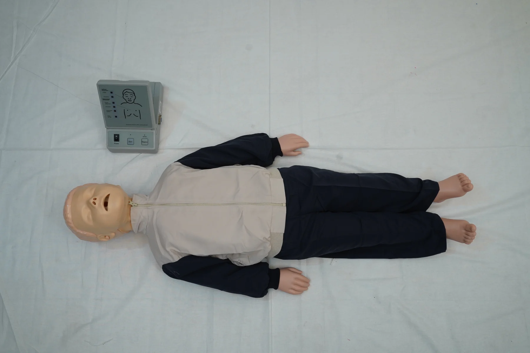 Advanced Child CPR Training Manikin With Monitor thumbnail 4